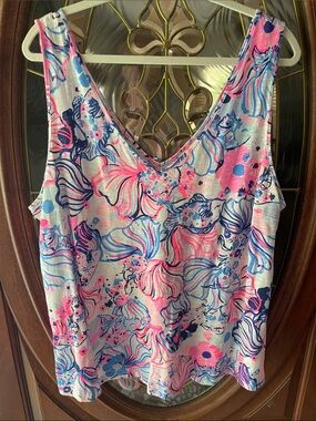 Lilly Pulitzer double v neck tank